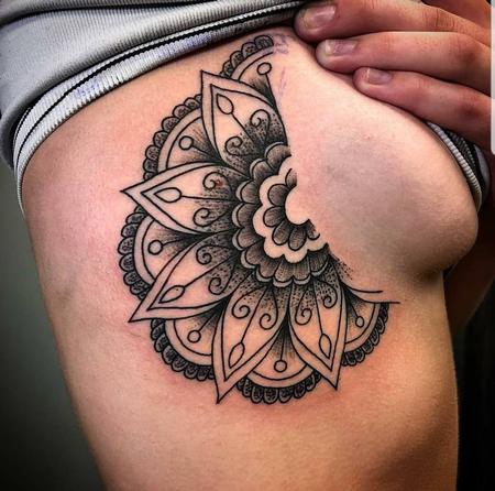 Tattoos - Mandala - 135098